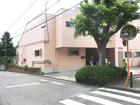 東洋英和女学院大学付属かえで幼稚園　距離約550m