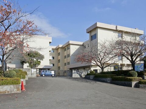 海老名市立杉本小学校まで約550m