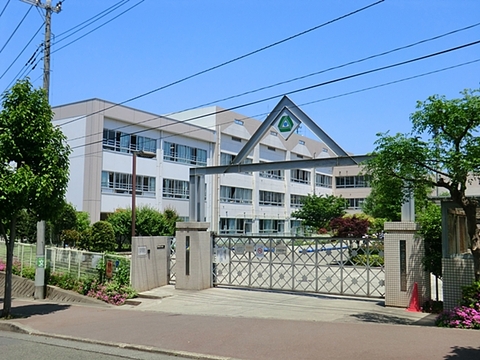 川崎市立麻生小学校　距離約850m