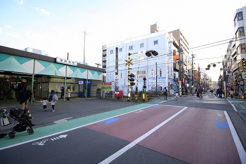 JR南武線「稲田堤」駅まで約560m