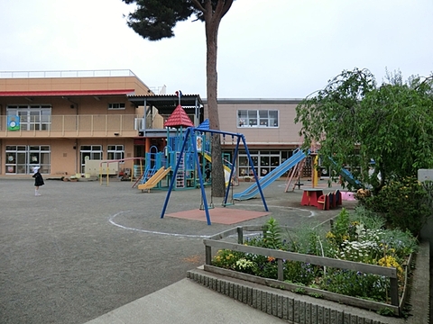 ひばりが丘幼稚園　距離約450m