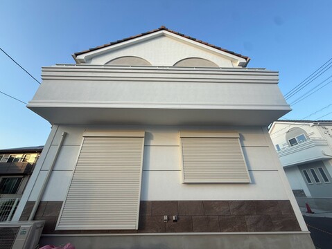 正面から見た住宅外観