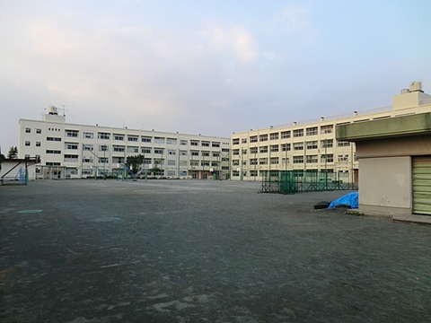 横浜市立豊田中学校　距離約530m