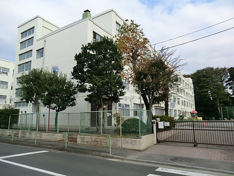 横浜市立長津田第二小学校　距離約1340m