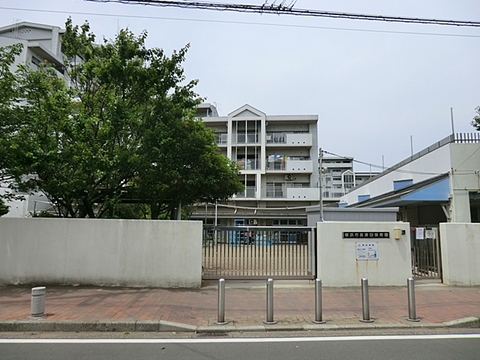 長津田保育園　距離約550m