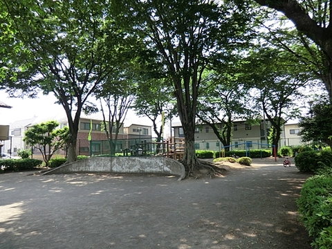 西府町公園まで約500m