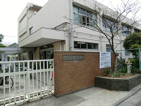 世田谷区立瀬田小学校　距離約190m
