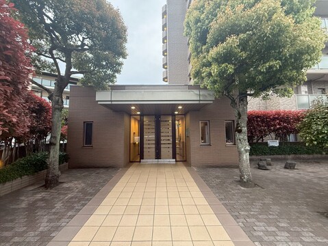 内覧可能です。お気軽にお問い合わせください。