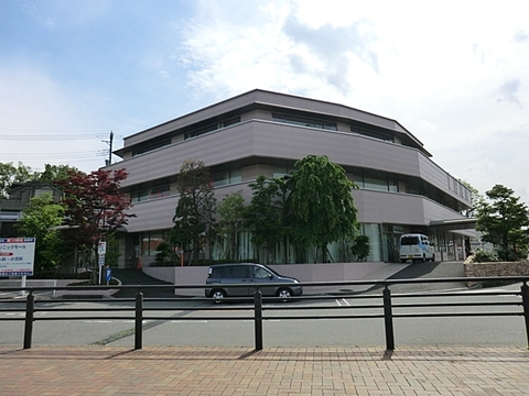 よみうりランドクリニックモールまで約1900m