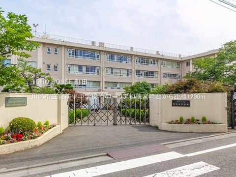 川崎市立宮前平中学校 1200m