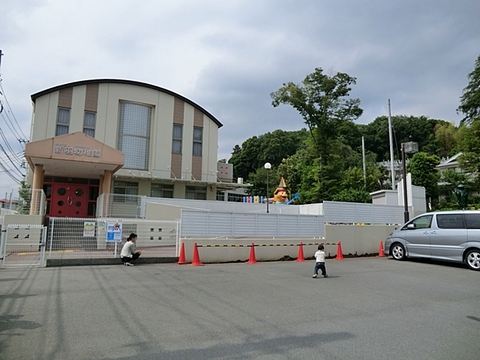 新羽幼稚園　距離約1300m