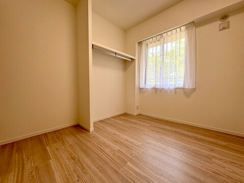 広々としたお部屋は、インテリアを考える楽しみもありますね