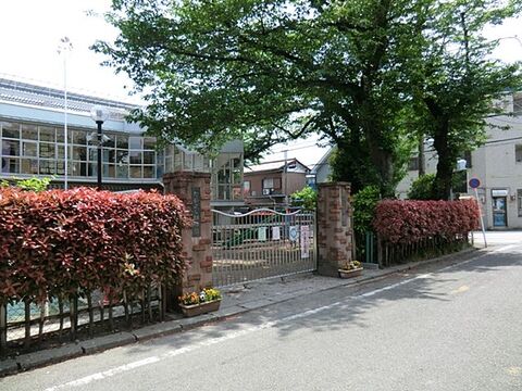 なかよし幼稚園　距離約350m