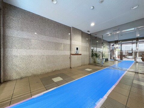 14階角部屋！リフォーム中！お気軽にお問い合わせください。