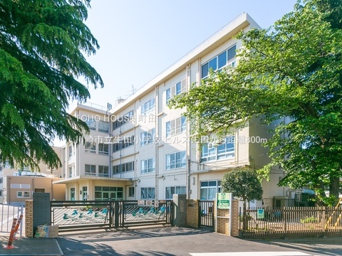 川崎市立生田小学校 800m