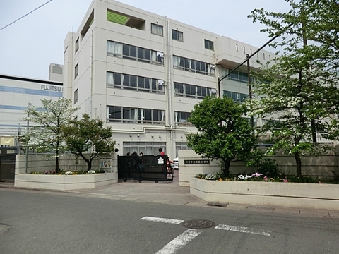 川崎市立末長小学校　距離約350m