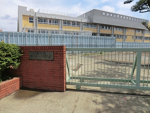 川崎市立宮内小学校まで約650m