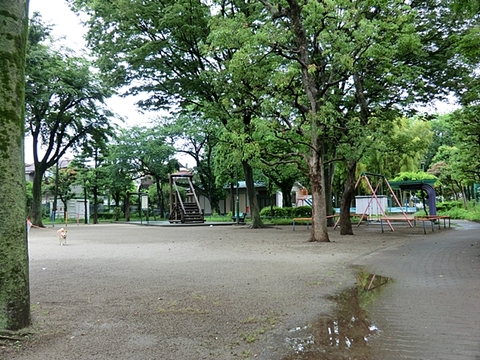 北山町第2公園まで約1500m