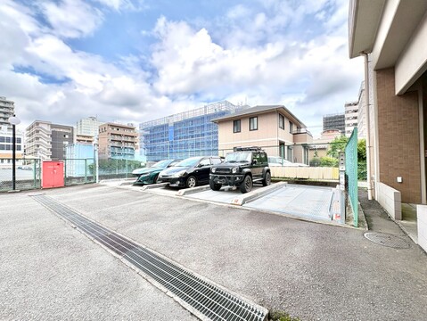 お気軽にお問い合わせくださいませ。
