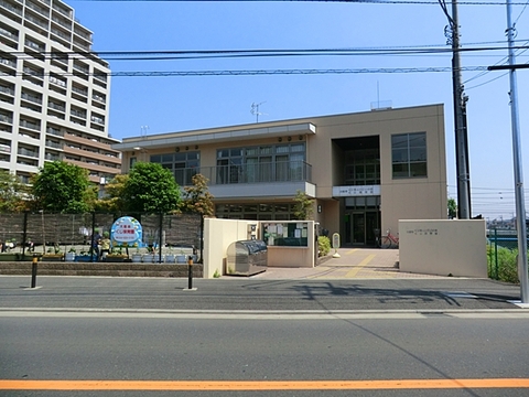川崎市立くじ保育園まで約650m