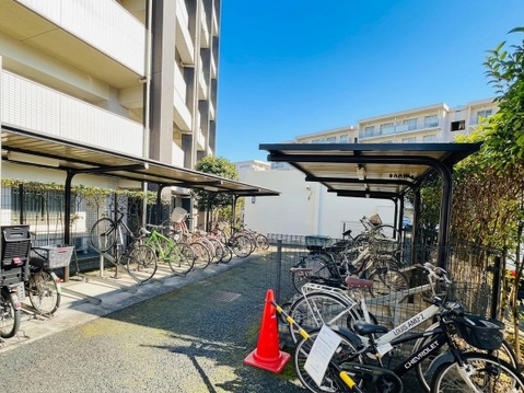 ● お気軽にお問い合わせください ●