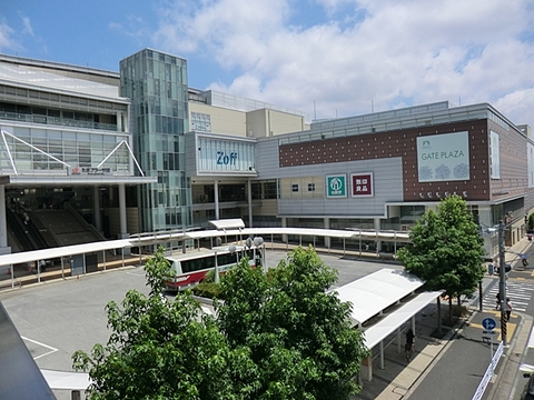 たまプラーザテラス　距離約1000m