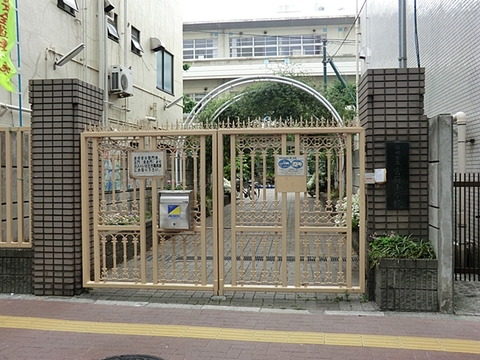 川崎市立宮前小学校　距離約470m