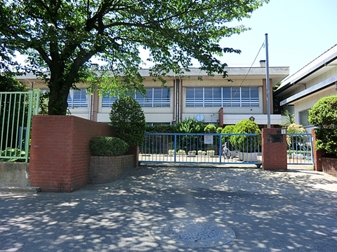 川崎市立南河原小学校　距離約230m