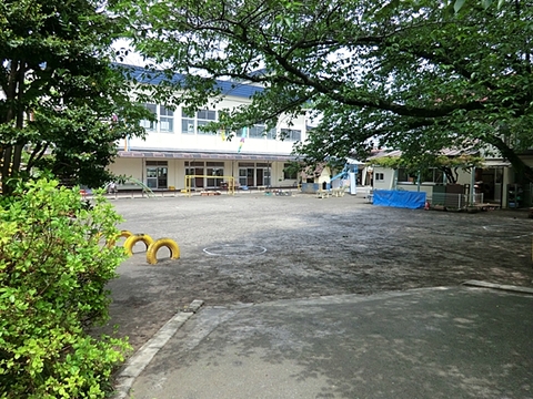 コマクサ幼稚園まで約700m