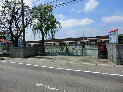 やなぎ幼稚園まで約300m