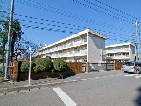 相模原市立鹿島台小学校　距離約400m