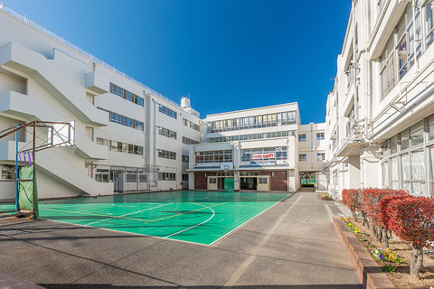 横浜市立日吉台西中学校(徒歩23分)