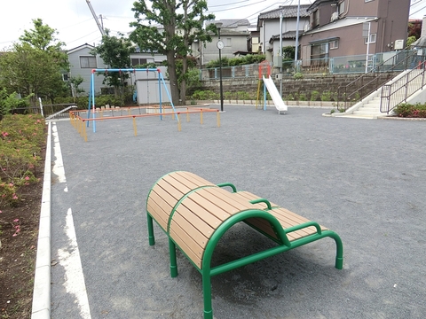 藤棚町二丁目公園(徒歩12分)