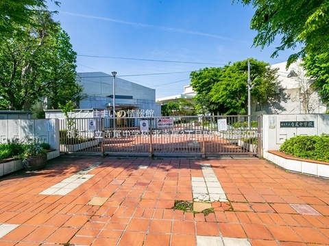 横浜市立寺尾中学校(徒歩7分)