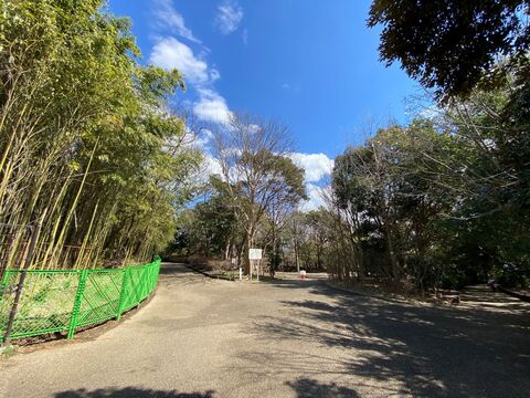 長久保公園(徒歩5分)