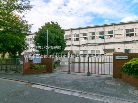 横浜市立上菅田笹の丘小学校(徒歩5分)