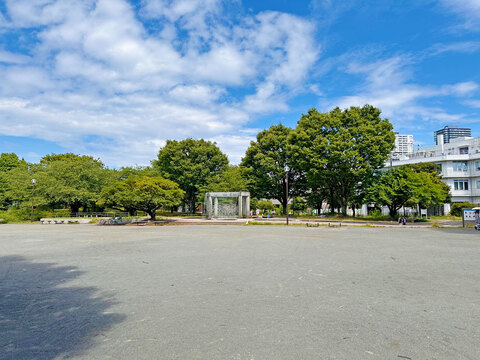 南河原公園(徒歩5分)