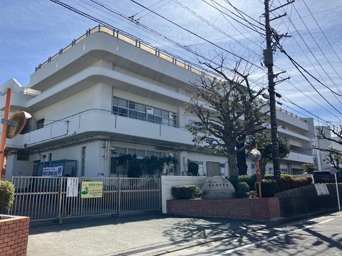 横浜市立西本郷中学校(徒歩5分)