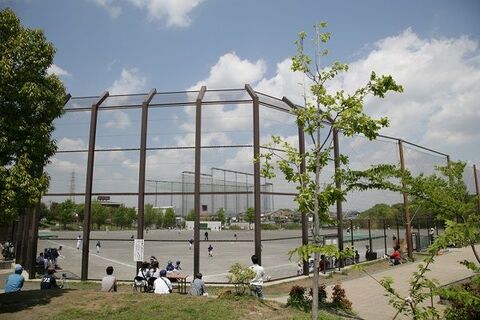 片倉うさぎ山公園(徒歩5分)