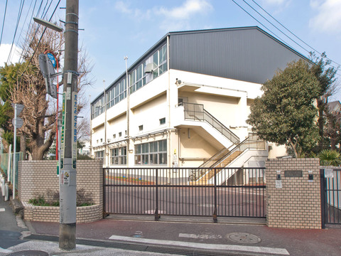 横浜市立日吉台小学校(徒歩7分)