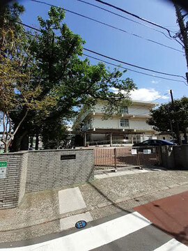 横浜市立白幡小学校(徒歩10分)