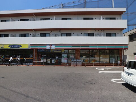 セブンイレブン 横浜日吉5丁目店(徒歩3分)