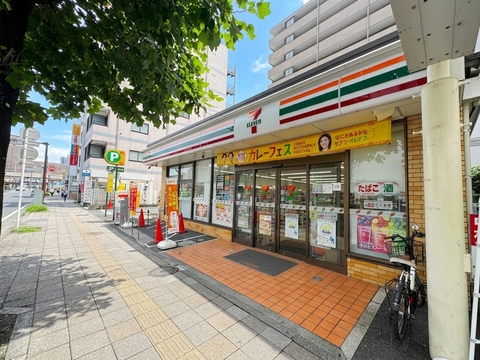 セブンイレブン 横浜西神奈川1丁目店(徒歩1分)