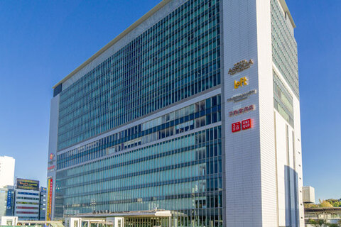 CUBICPLAZA Shin-yokohama（キュービックプラザ新横浜）(徒歩10分)