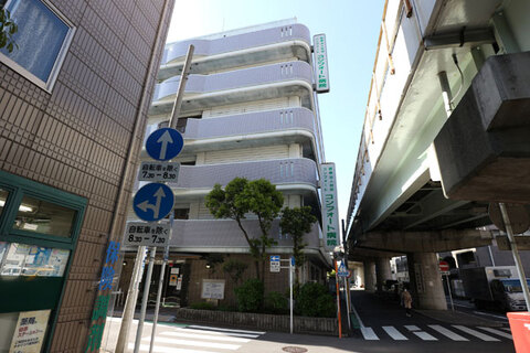 コンフォート病院(徒歩5分)