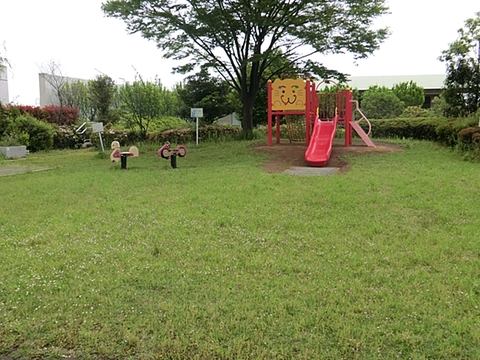 平沼さわやか公園(徒歩10分)