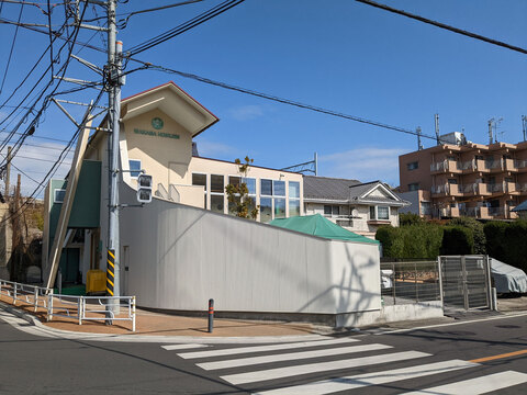 若葉保育園(徒歩11分)