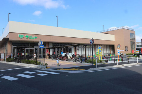 サミットストア上星川店(徒歩4分)