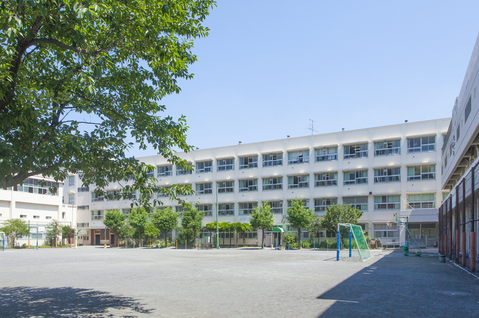 横浜市立坂本小学校(徒歩10分)
