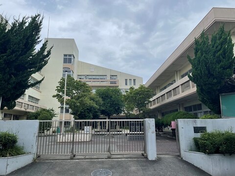 横浜市立西谷中学校(徒歩12分)